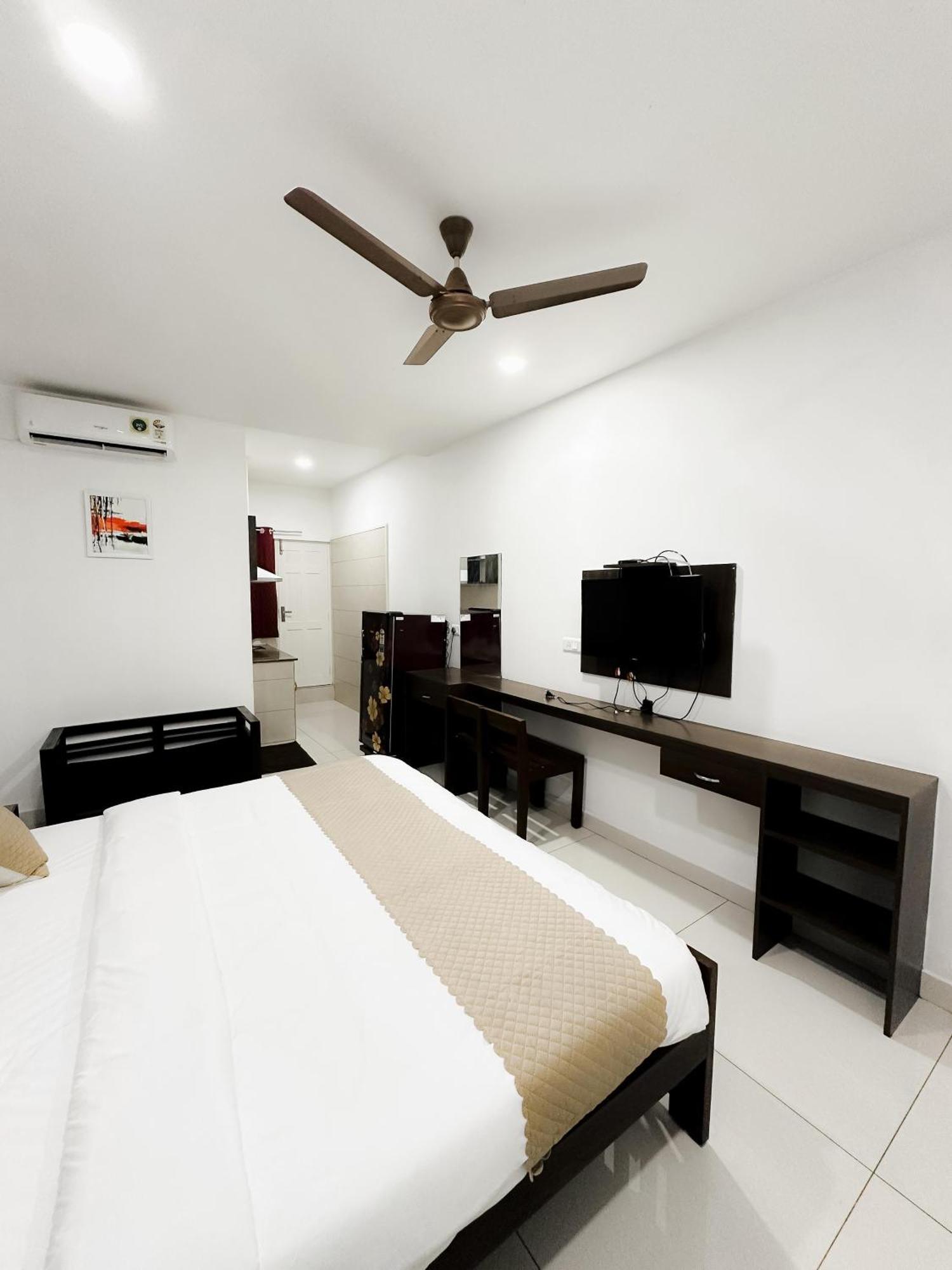 Kochi White House Inn מראה חיצוני תמונה