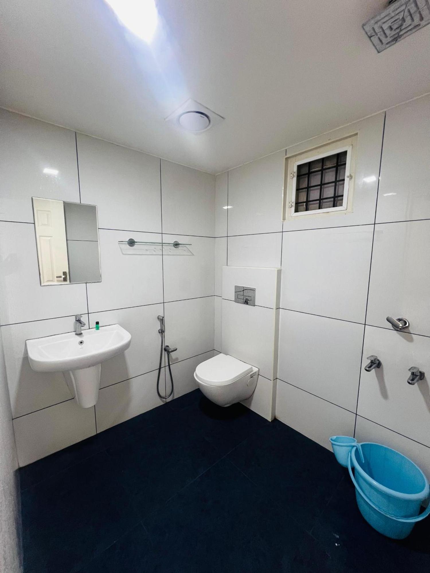 Kochi White House Inn מראה חיצוני תמונה