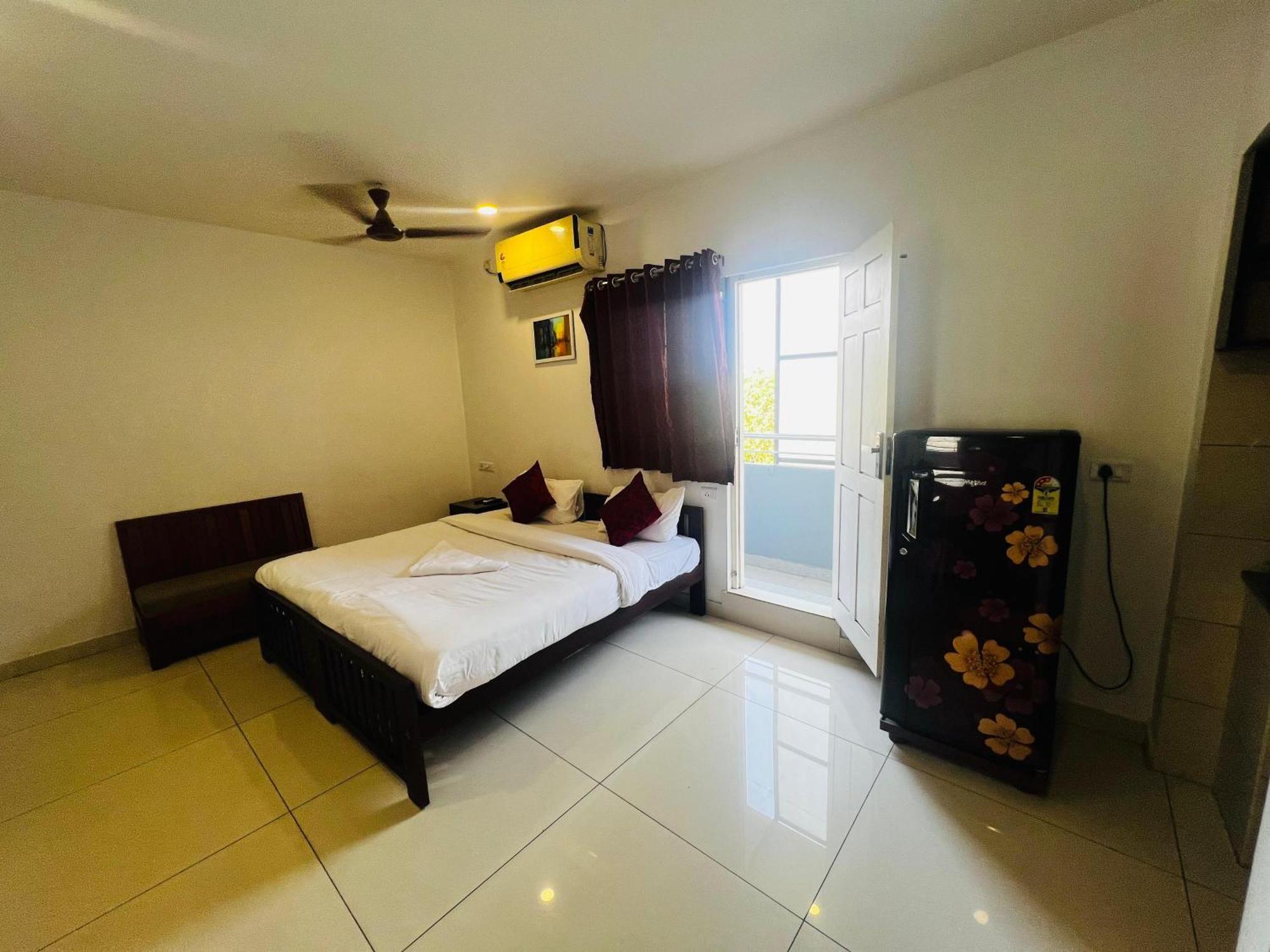Kochi White House Inn מראה חיצוני תמונה